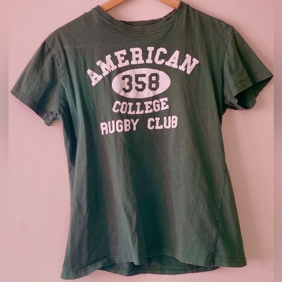 Montego Women Green American 358 College Rugby Club T-Shirt (DEFECT) - Picture 1 of 3